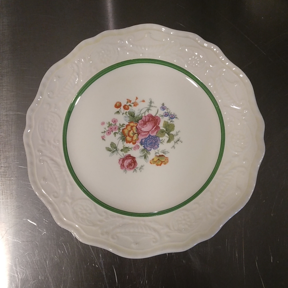 Adam Antique By Steubenville Dinner Plate (Will Glow Under Black Light)